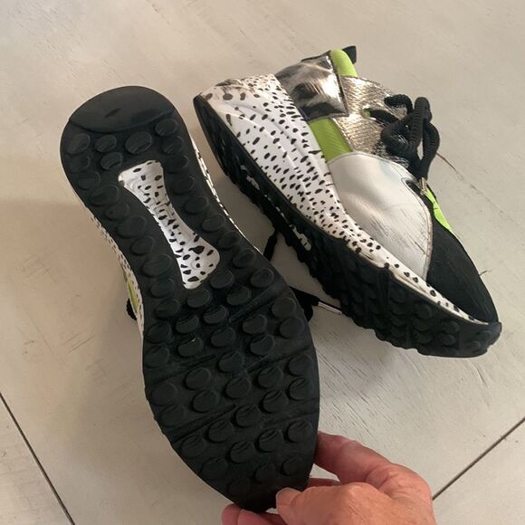 Steve Madden Cliff Neon Green Sneakers - Picture 5 of 10